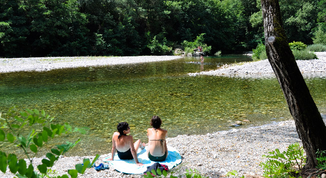 camping gard avec plage