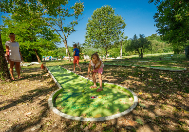 camping 4 étoiles cevennes