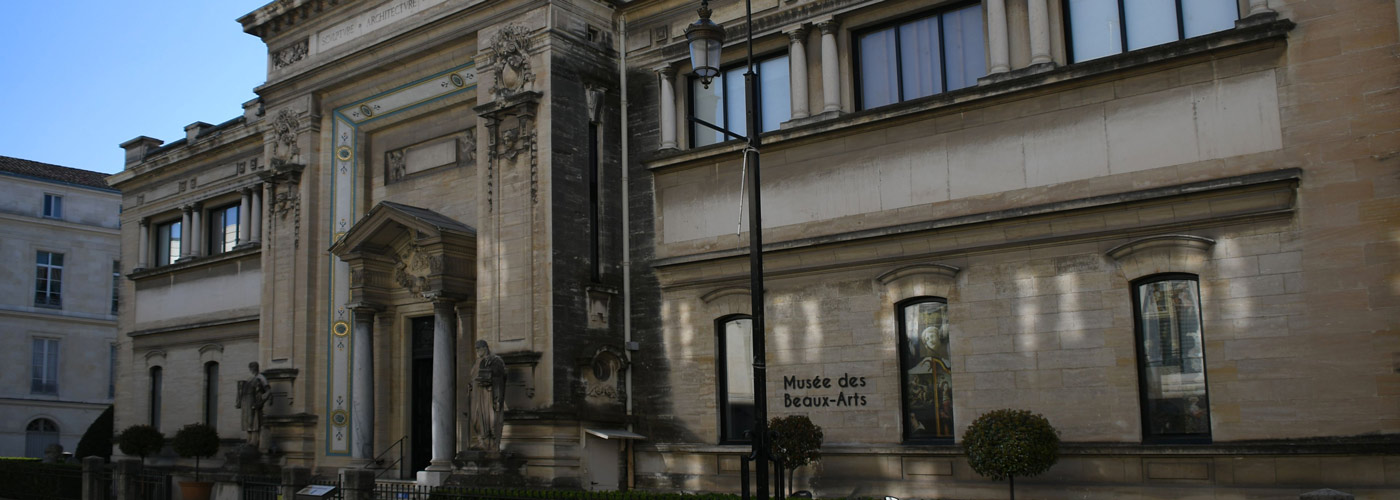 musee beaux arts nimes batiment