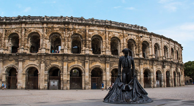 arenes de nimes